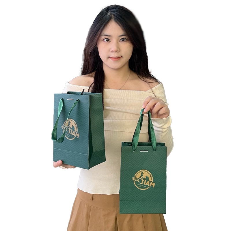 Green small size pattern gold stamping paper bag