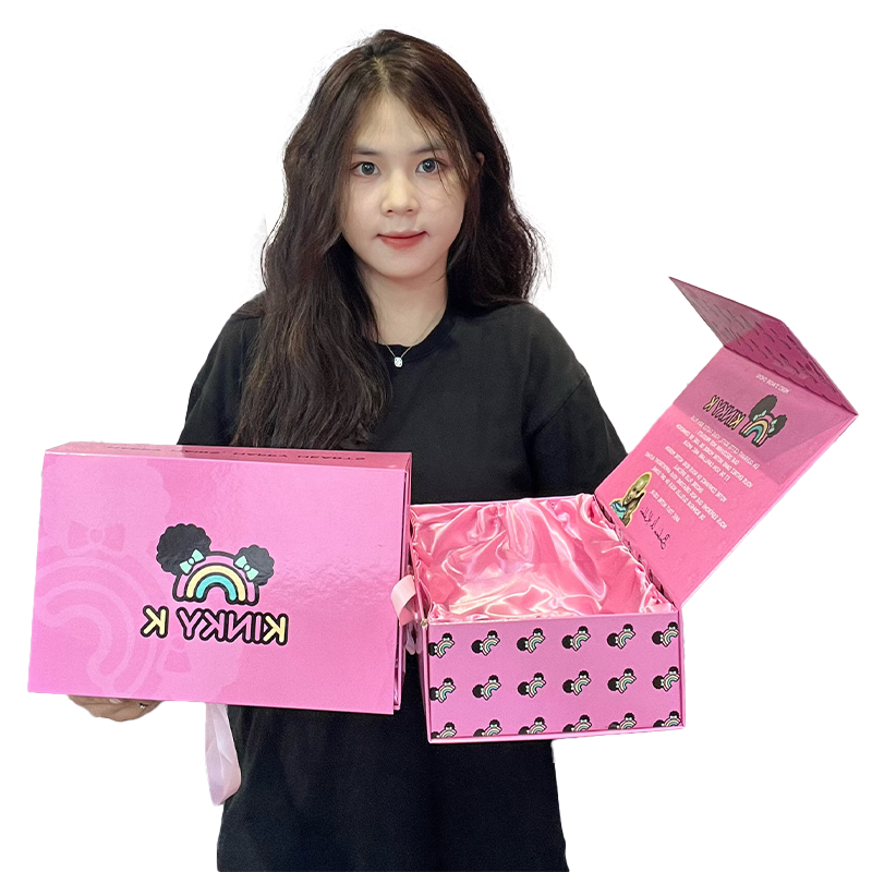 Pink silk folding magnetic box with built-in cloth
