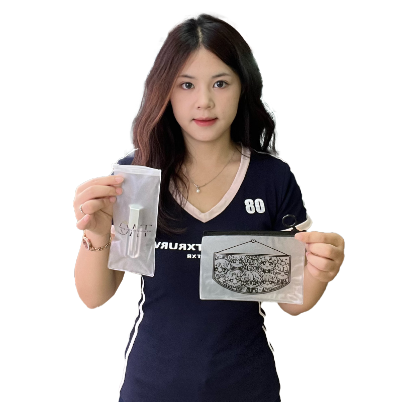 Various sizes of self-sealing PE zipper bags