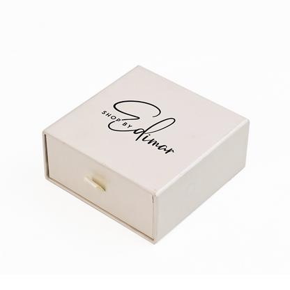 Off-white pearlescent drawer box