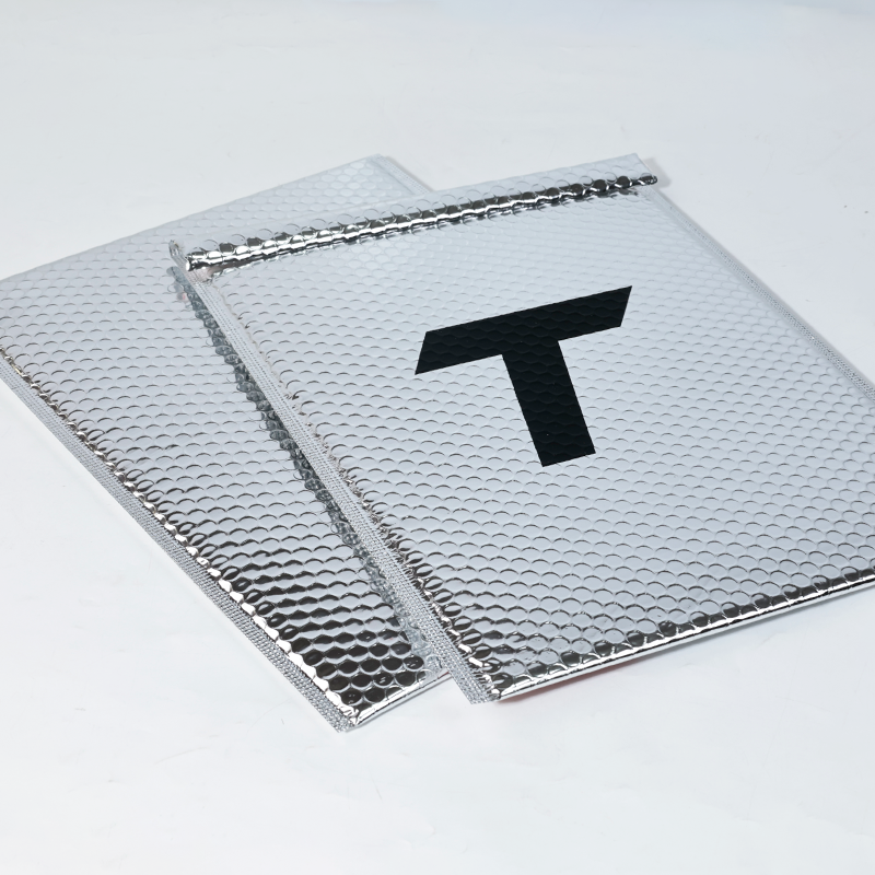Large size silver shiny aluminized film express bubble bag