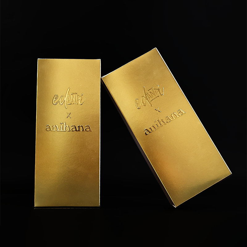 Gold stamped logo embossed packaging box