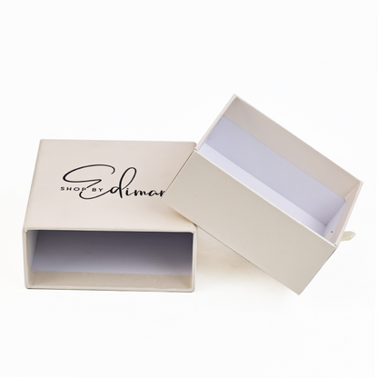 Off-white pearlescent drawer box