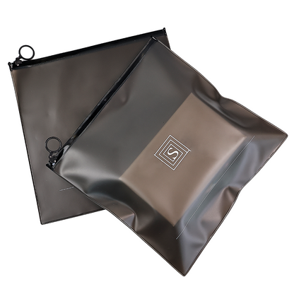 Square black frosted zipper bag