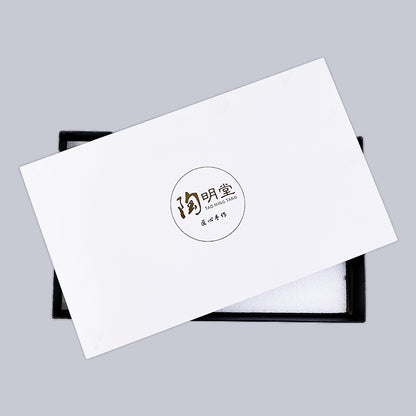 White tea gift box with lid