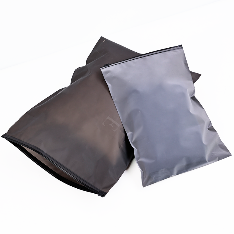 Various sizes black frosted zipper bags