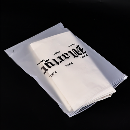 Martur White Frosted Zipper Bag