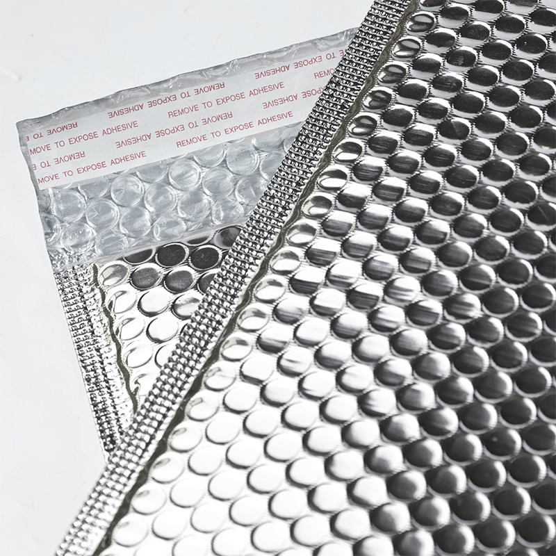 Large size silver shiny aluminized film express bubble bag