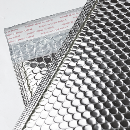Large size silver shiny aluminized film express bubble bag