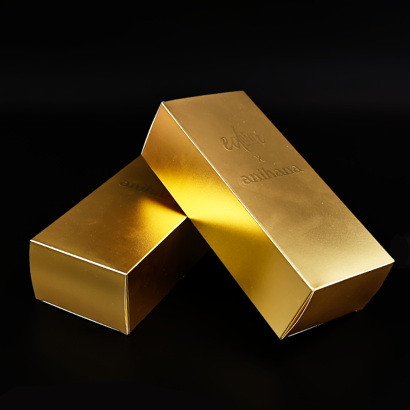 Gold stamped logo embossed packaging box