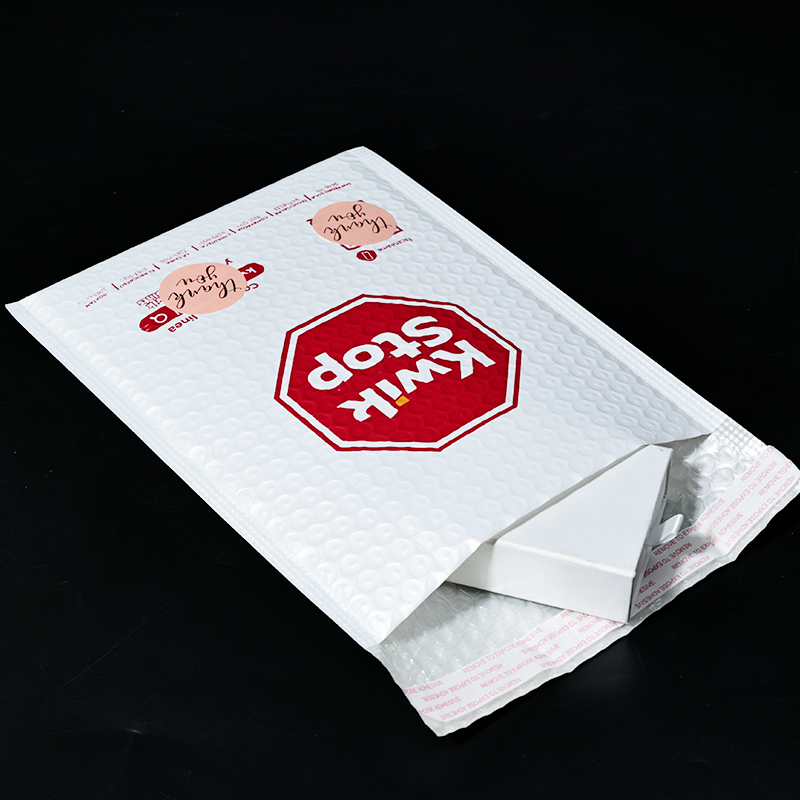 White and red express bubble bag