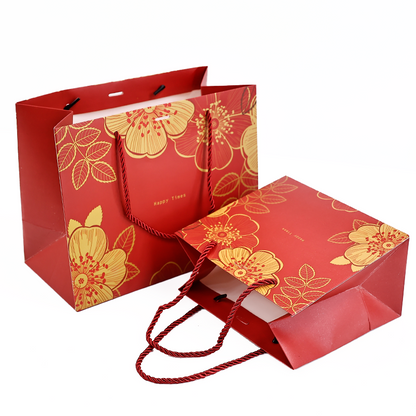 Red and white cardboard bag same style multi-size set