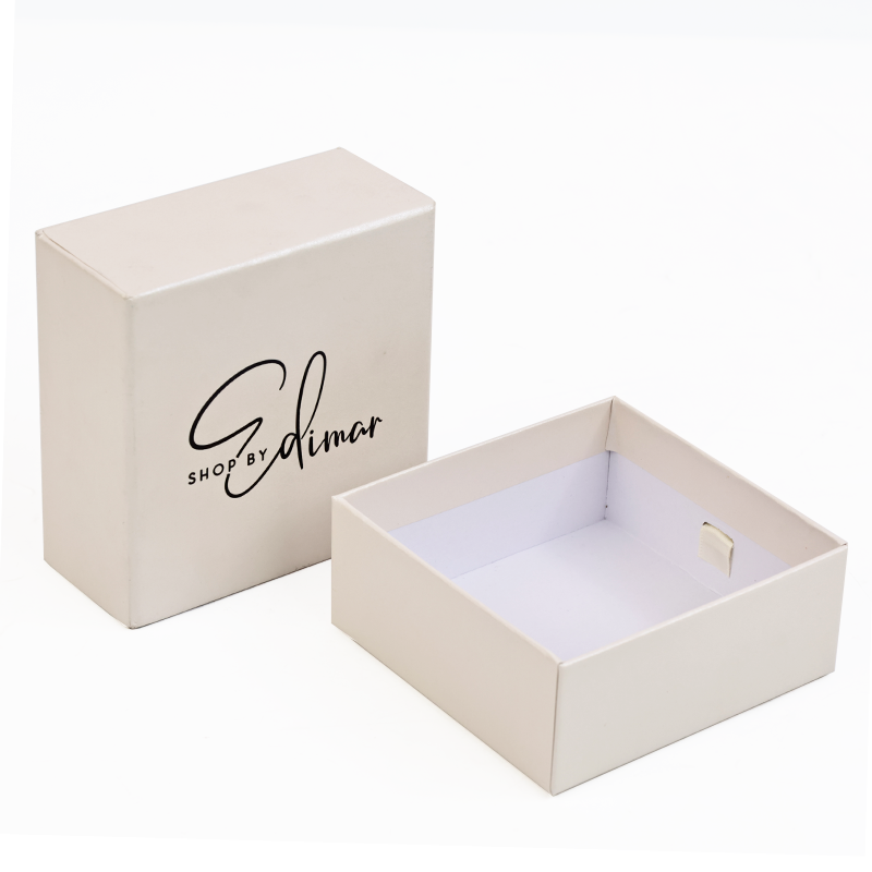 Off-white pearlescent drawer box
