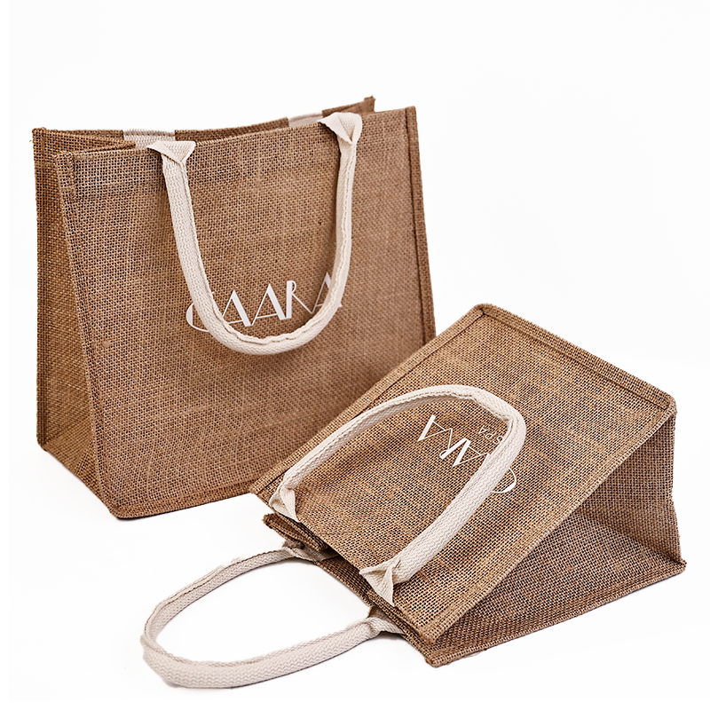Various sizes of handbags