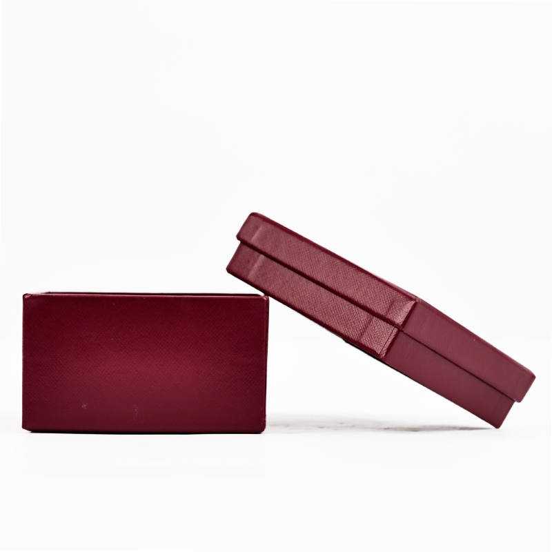 Red square lid gift box