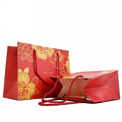 Red and white cardboard bag same style multi-size set