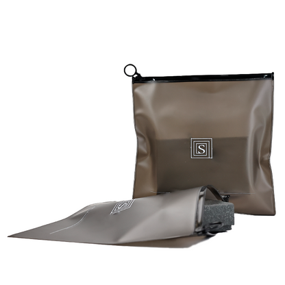 Square black frosted zipper bag