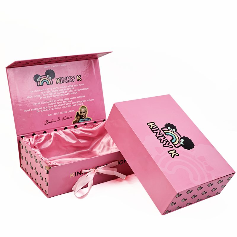 Pink silk folding magnetic box with built-in cloth
