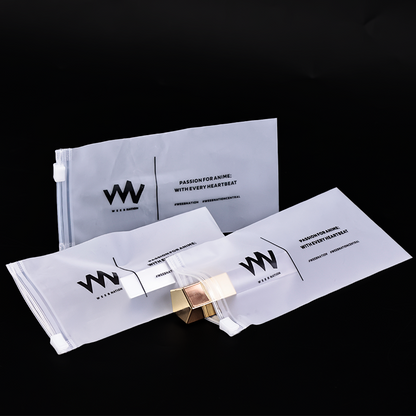 White frosted long zipper bag