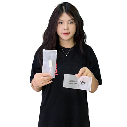 White frosted long zipper bag