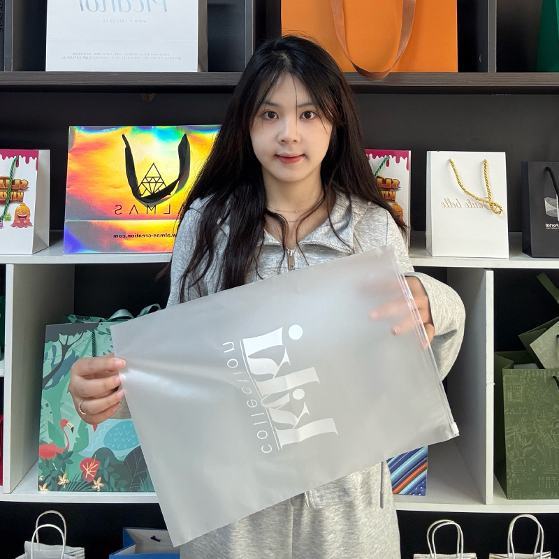 Transparent frosted ziplock bag