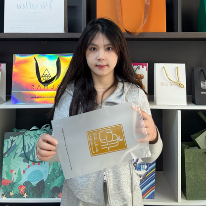 Transparent frosted zipper bag