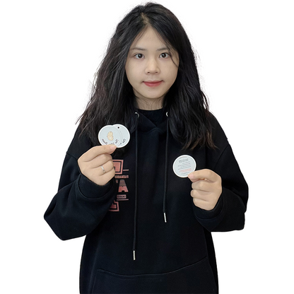 White multi-pattern round hangtag