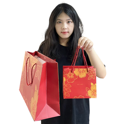 Red and white cardboard bag same style multi-size set