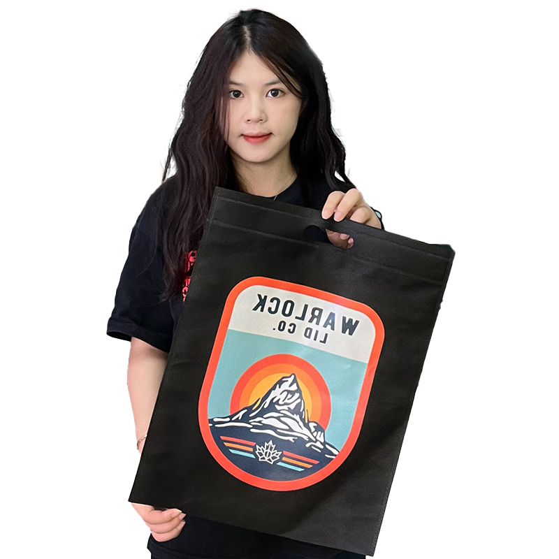 Black four-finger non-woven handbag