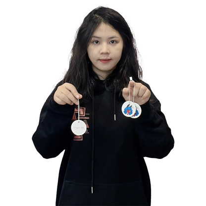 Round multi-pattern hangtag