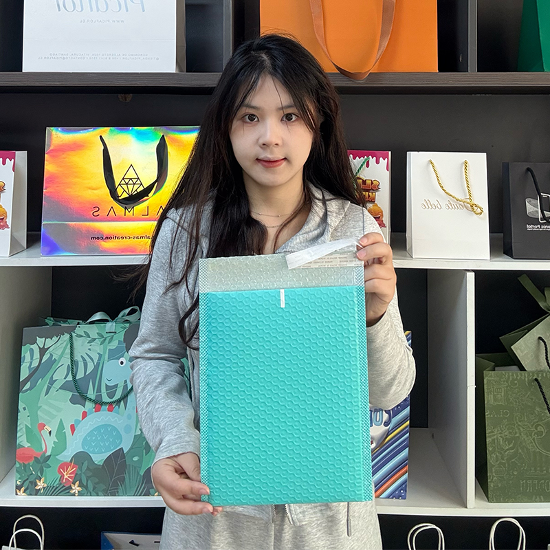 Green co-extrusion film express bubble bag