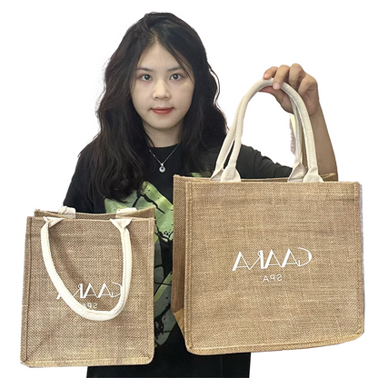 Various sizes of handbags
